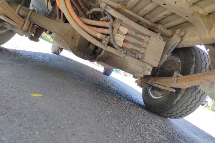 Used King Long Longyao 8  Chassis Rear