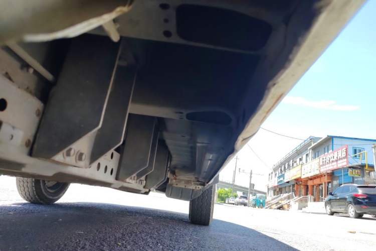 Used King Long Longyao 8  Chassis Rear Right