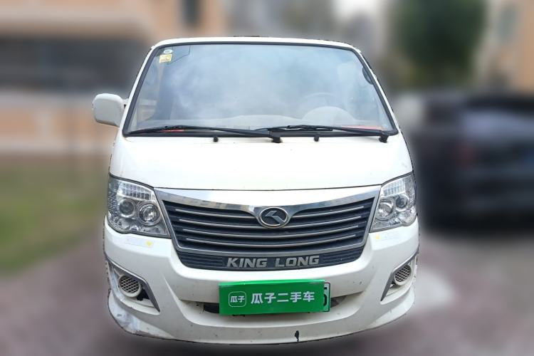 Used King Long Longyao 8 2022 Pure Electric Van Flat Roof 50.232 kWh Front