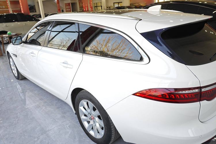 Used King Long XF 2018 XF Sportbrake 2.0T 250 PS Two-Wheel-Drive Luxury Edition Exterior 3