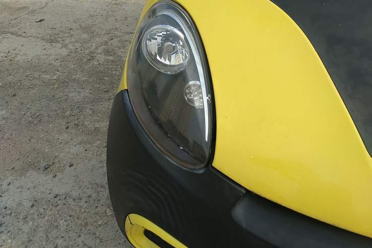 Used Know Beans D1 2015 Standard Model Right Front Headlight