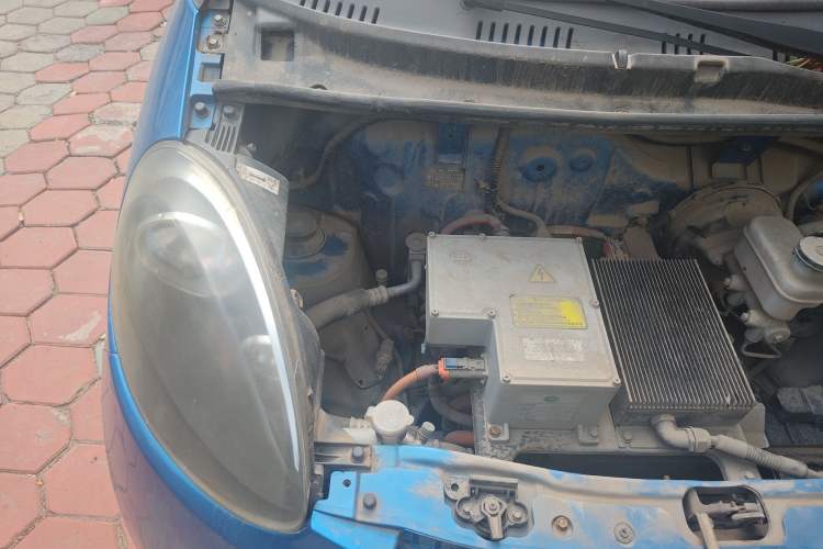 Used Know Beans D1 2016 Standard Model Engine Bay Right