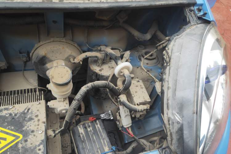 Used Know Beans D2 2015 D2 Engine Bay Left