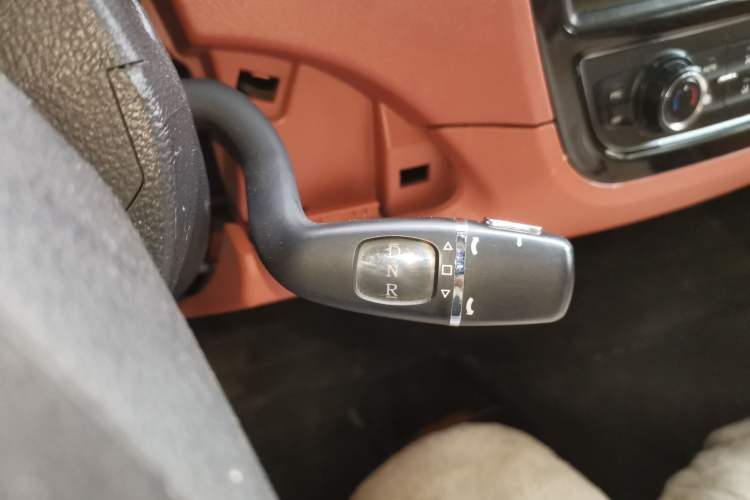 Used Know Beans D2 2016 D2 Model Gear Lever