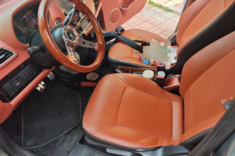 Used Know Beans D2 2016 D2 Model Left Front Seat
