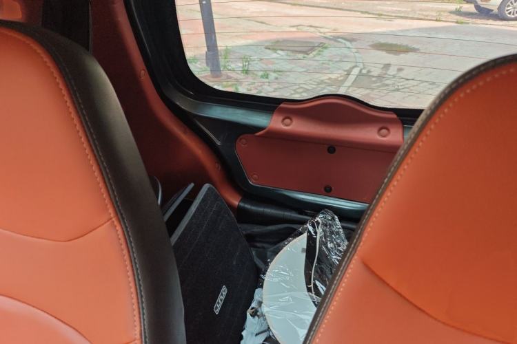 Used Know Beans D2 2016 D2 Model Left Rear Seat