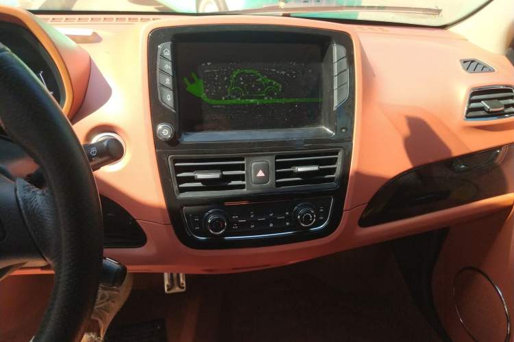 Used Know Beans D2 2016 D2 Model Audio And AC Panel