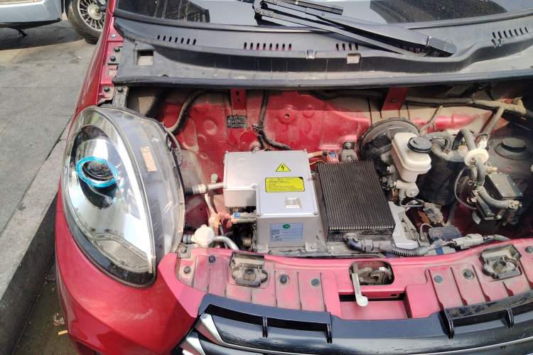 Used Know Beans D2 2016 D2S Engine Bay Right