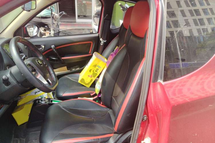 Used Know Beans D2 2016 D2S Left Front Seat