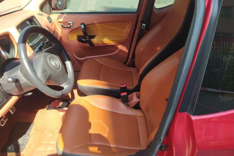 Used Know Beans D2 2016 D2 Model Left Front Seat
