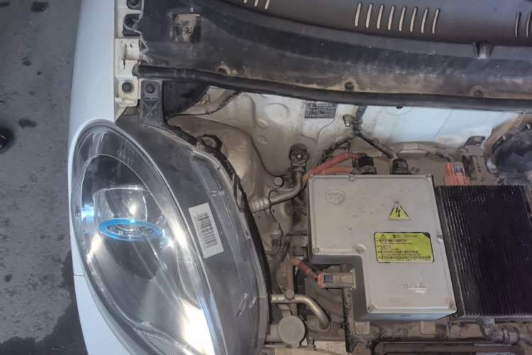 Used Know Beans D2 2016 D2S Engine Bay Right