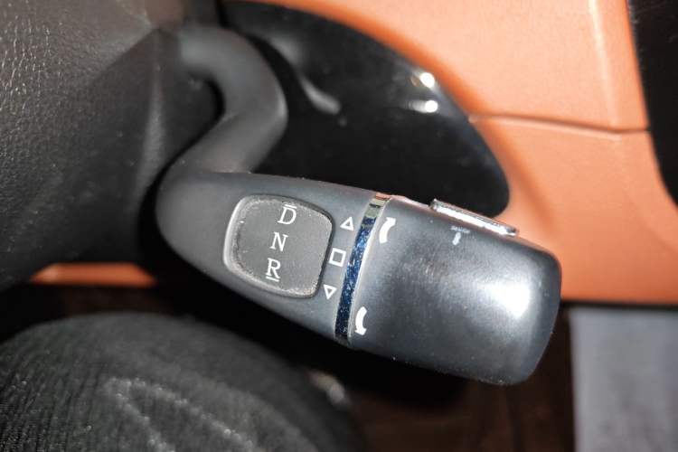 Used Know Beans D2 2016 D2 Model Gear Lever