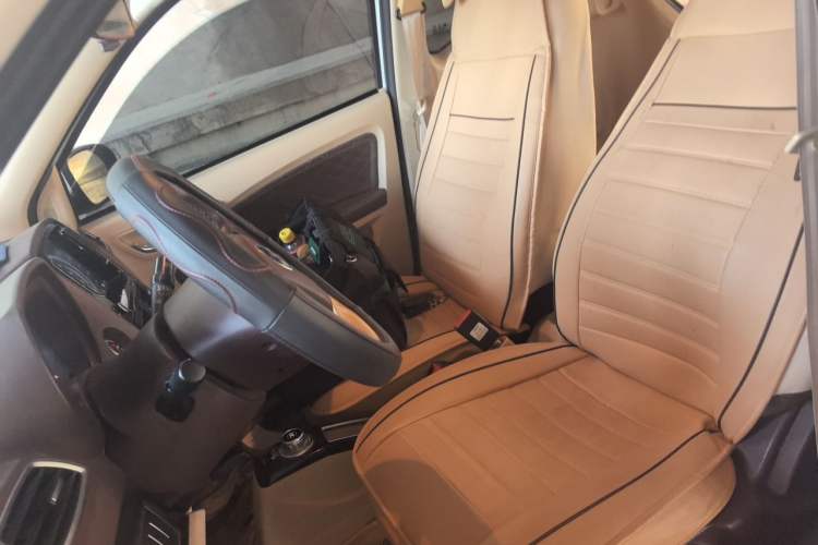 Used Know Beans D2 2016 D2S Left Front Seat