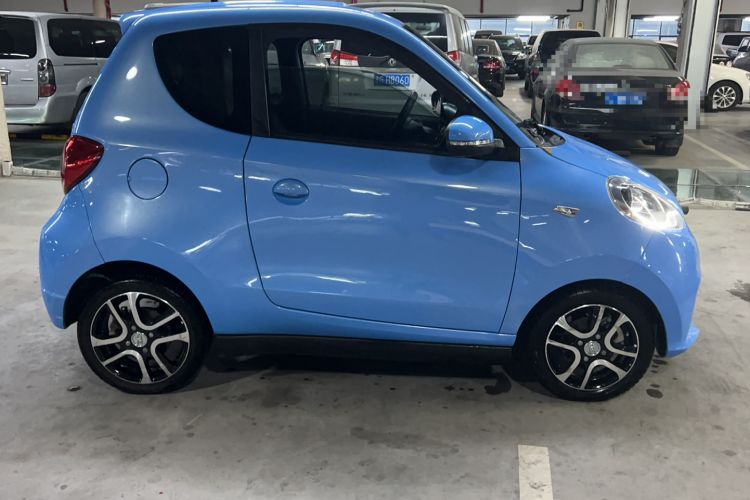 Used Know Beans D2 2017 D2 Enjoyment Edition Exterior 2