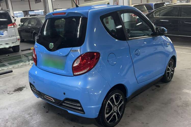 Used Know Beans D2 2017 D2 Enjoyment Edition Exterior 3