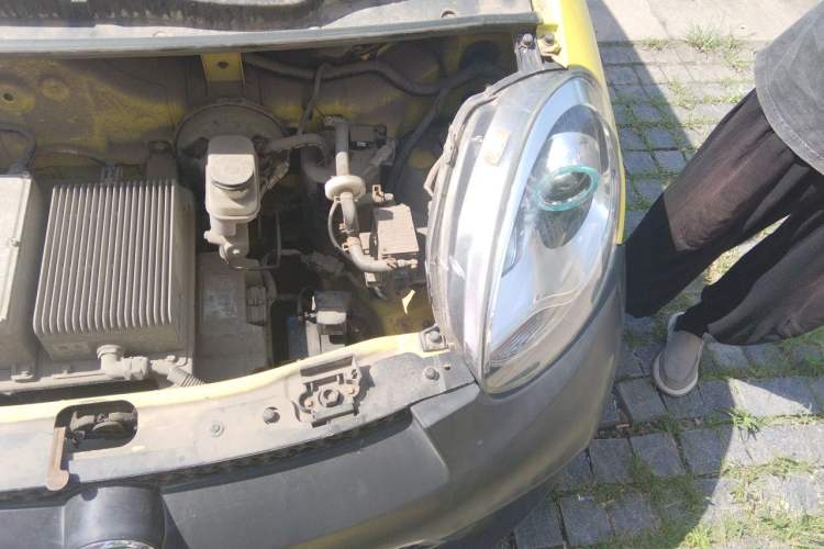 Used Know Beans D2 2017 D2 Enjoyment Edition Engine Bay Left