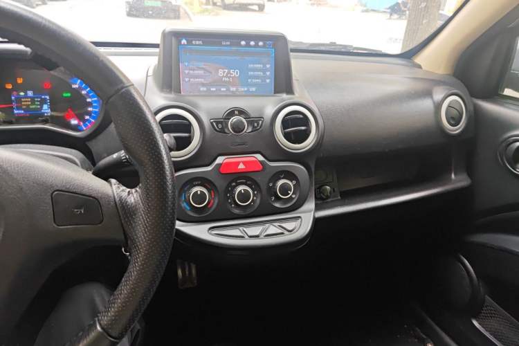 Used Know Beans D2 2017 D2 Enjoyment Edition Audio And AC Panel
