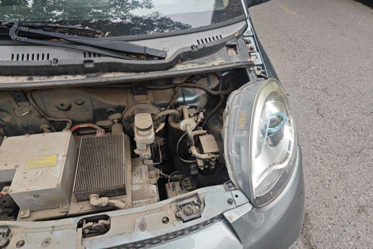 Used Know Beans D2 2017 D2 Enjoyment Edition Engine Bay Left