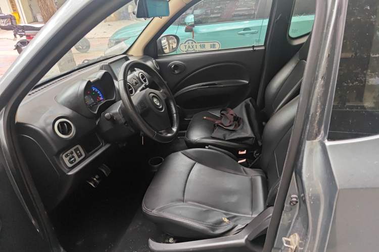 Used Know Beans D2 2017 D2 Enjoyment Edition Left Front Seat