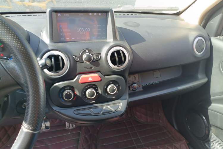 Used Know Beans D2 2017 D2 Smart Edition Audio And AC Panel