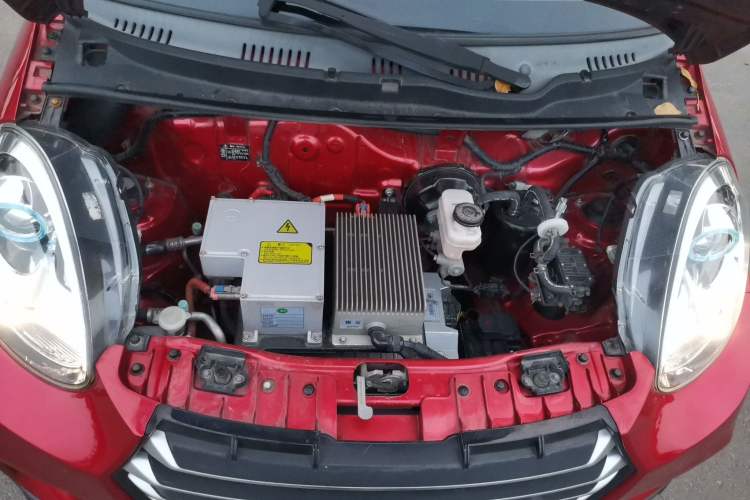 Used Know Beans D2 2017 D2S Engine Bay