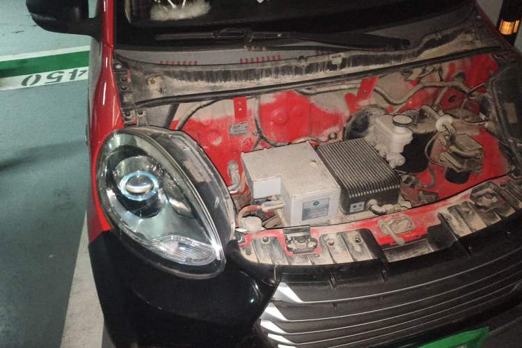 Used Know Beans D2 2017 D2S Engine Bay Right