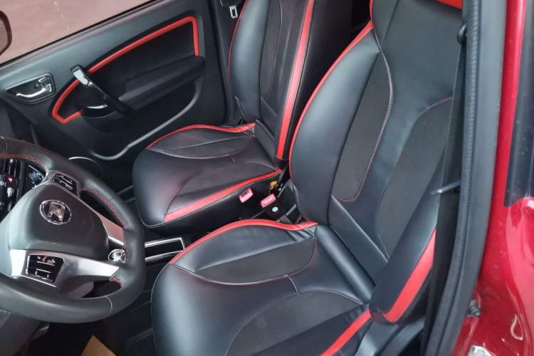 Used Know Beans D2 2017 D2S Left Front Seat
