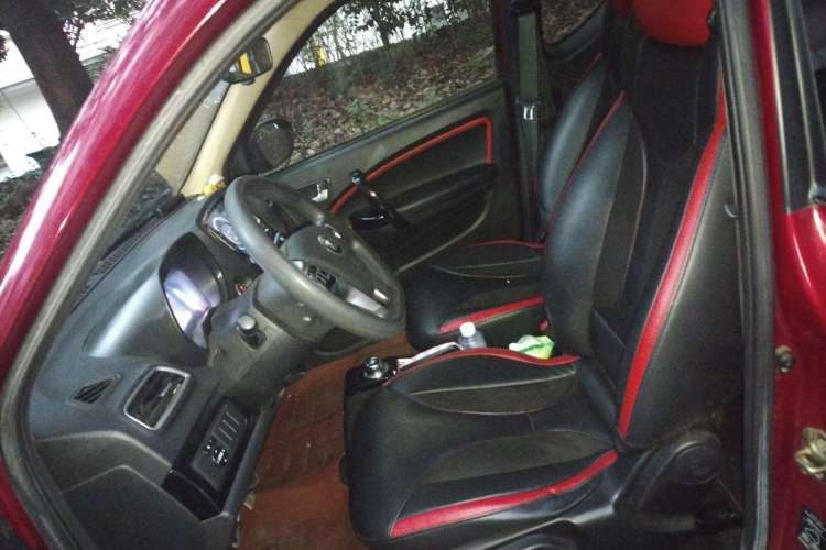 Used Know Beans D2 2017 D2S Left Front Seat