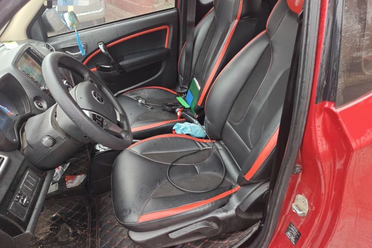 Used Know Beans D2 2017 D2S Left Front Seat