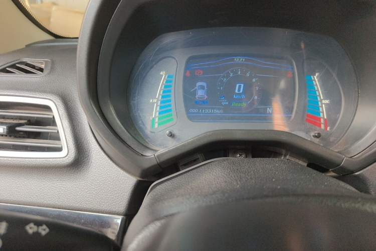 Used Know Beans D2 2017 D2 Smart Edition Odometer Close Up