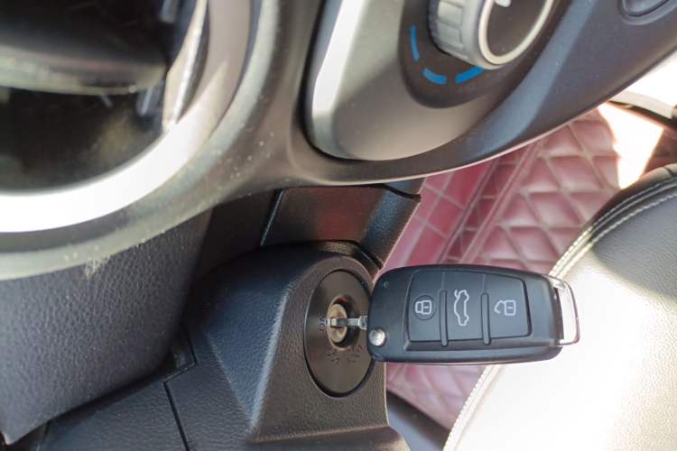 Used Know Beans D2 2017 D2 Smart Edition Vehicle Key