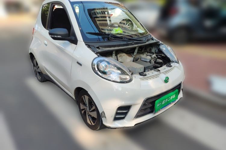 Used Know Beans D2 2017 D2 Enjoyment Edition Front Right 45 Deg