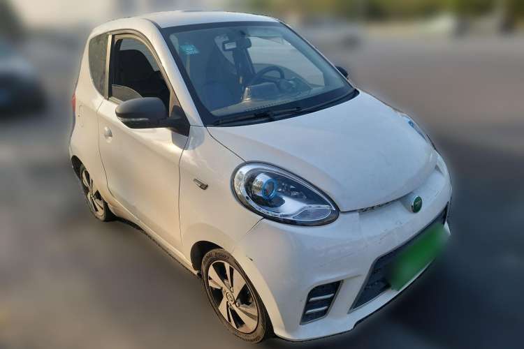 Used Know Beans D2 2017 D2 Enjoyment Edition Front Right 45 Deg
