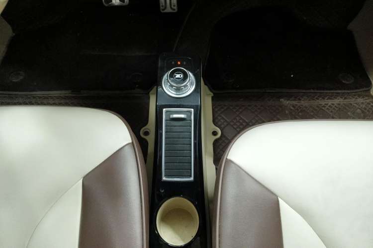 Used Know Beans D2 2017 D2S Gear Lever