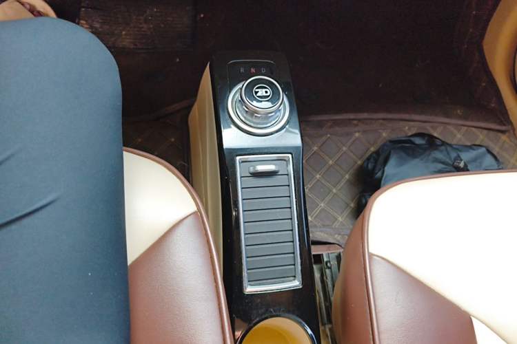 Used Know Beans D2 2017 D2S Gear Lever