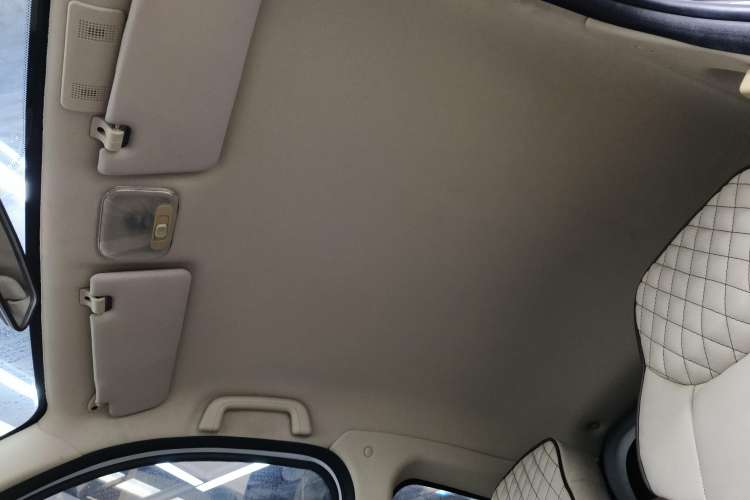 Used Know Beans D2 2017 D2S Headliner