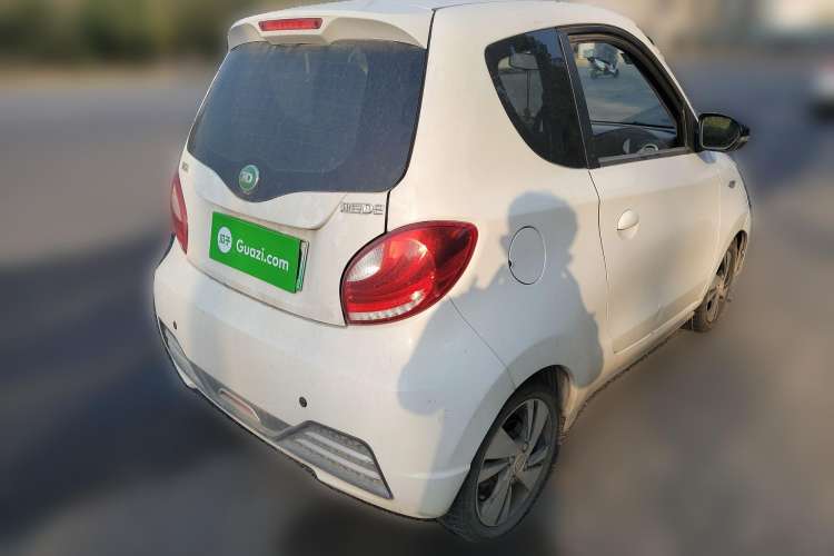 Used Know Beans D2 2017 D2 Enjoyment Edition Rear Right 45 Deg