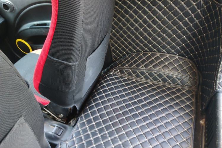 Used Know Beans D2 2017 D2 Enjoyment Edition Left Rear Seat