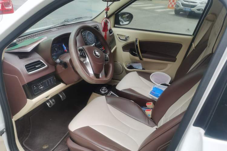 Used Know Beans D2 2018 D2S Left Front Seat