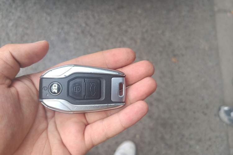 Used Know Beans D3 2018 Dou Niu Shi Version Vehicle Key