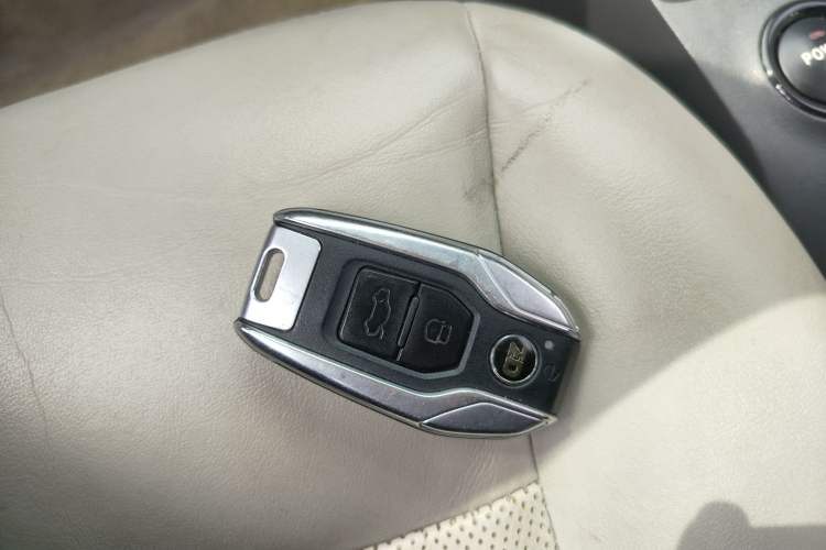 Used Know Beans D3 2018 Dou Niu Shi Version Vehicle Key