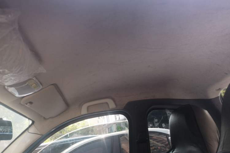 Used Know Beans 2014 Standard Model Headliner