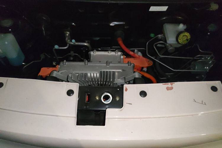 Used Know Beans Rainbow 2024 Colorful Cloud Edition Engine Bay