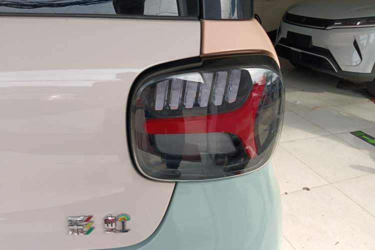 Used Know Beans Rainbow 2024 Colorful Cloud Edition Right Rear Taillight