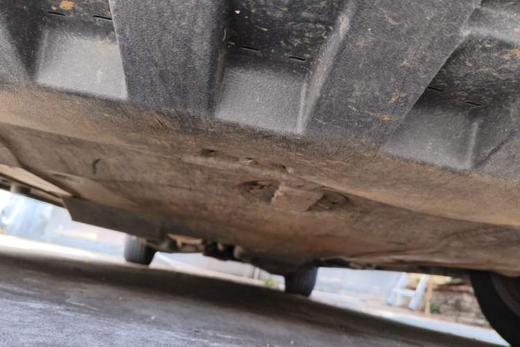 Used Kunchi V-Class  Chassis Front