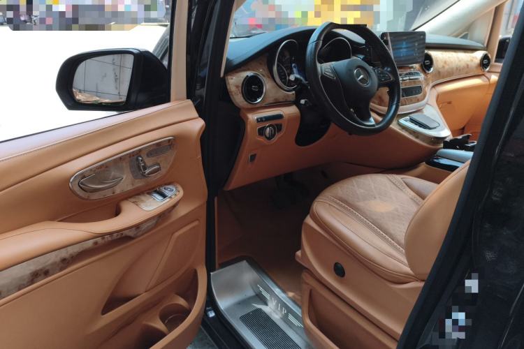 Used Kunchi V-Class  Driver Seat