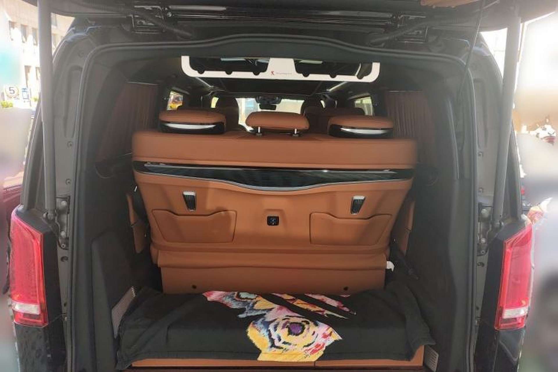 Used Kunchi V-Class 2022 Starlight V480 Trunk