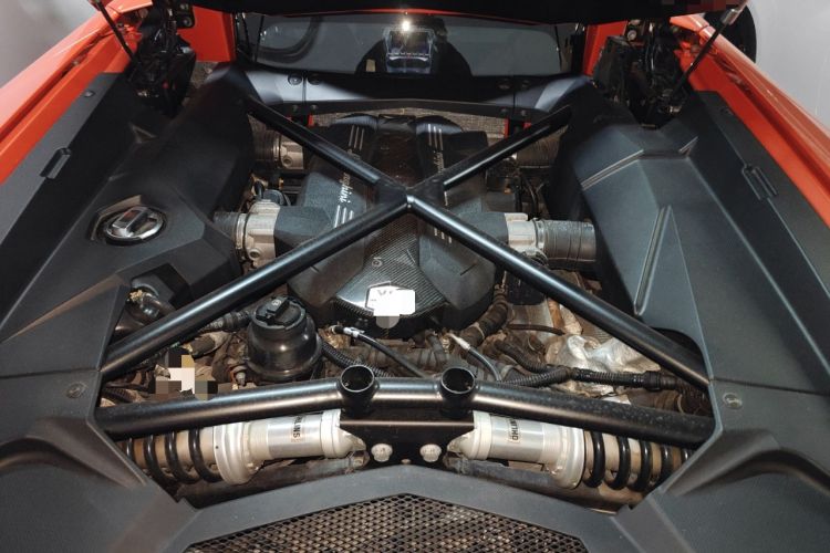 Used Lamborghini Aventador 2011 LP 700-4 Engine Bay