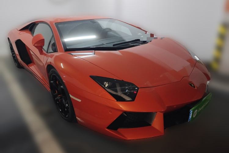 Used Lamborghini Aventador 2011 LP 700-4 Front Right 45 Deg