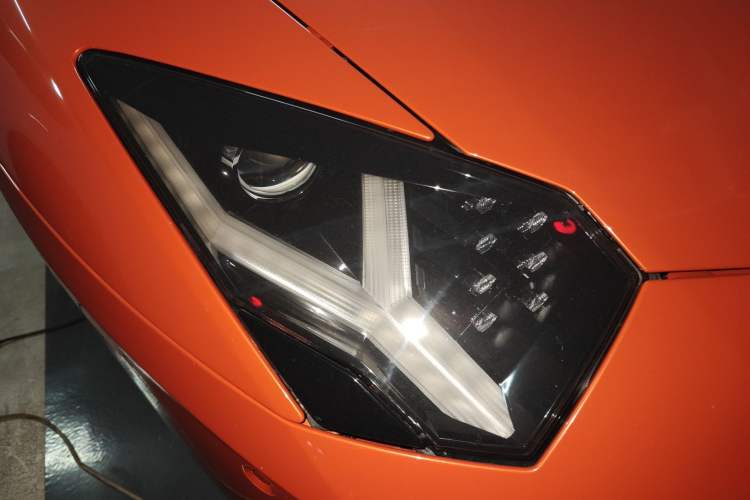 Used Lamborghini Aventador 2011 LP 700-4 Right Front Headlight